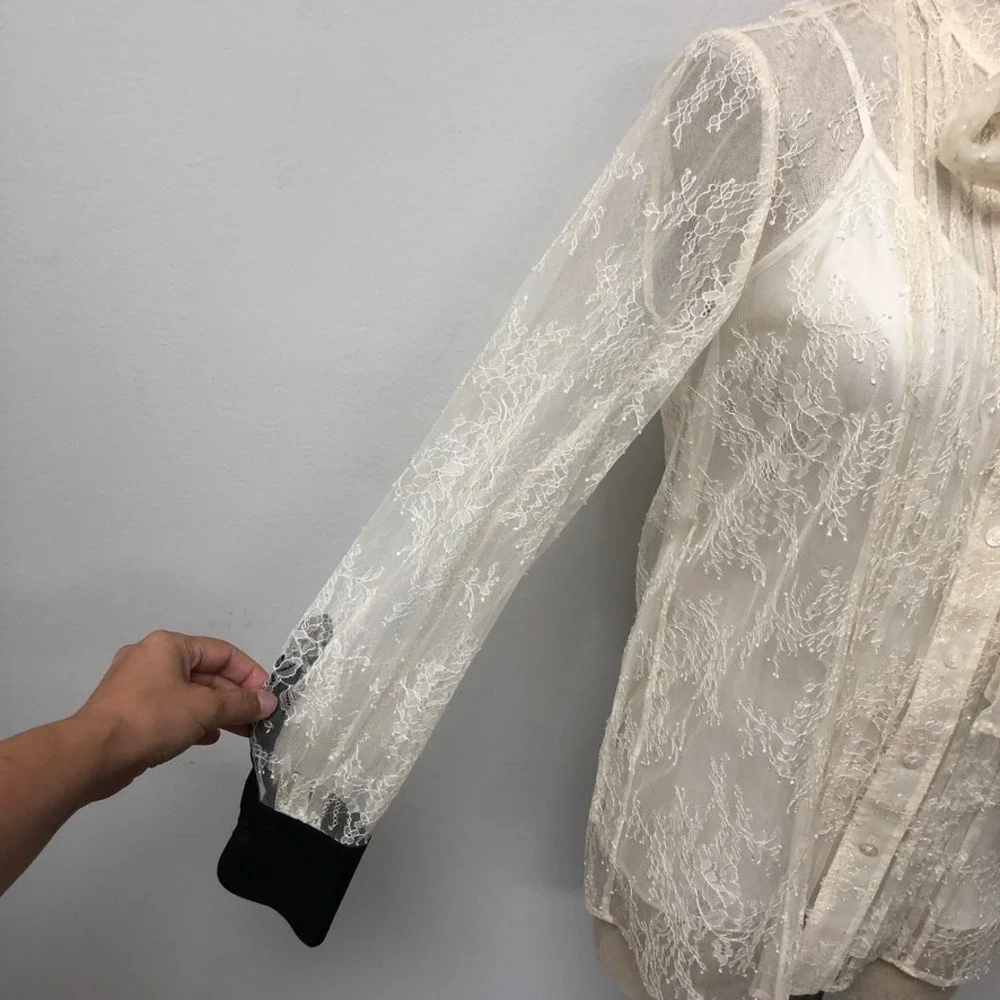 Tory Burch Lace Blouse Womens 8 Ivory Pussy Bow Sheer Pleated Contrast Cuff